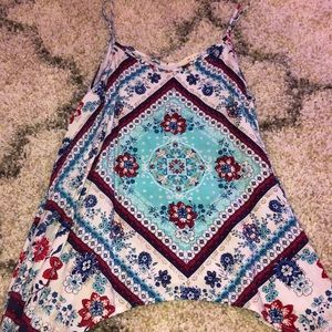 women’s flowy tank top